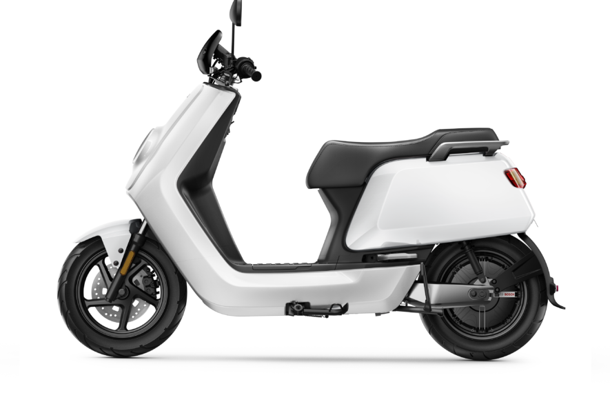 NQi Sport white side